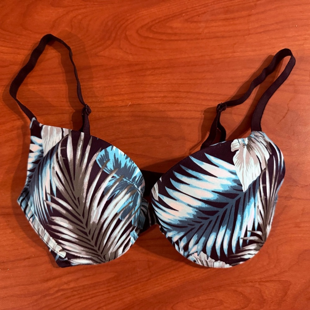 Victoria's Secret Blue and White Palm Leaf Bra